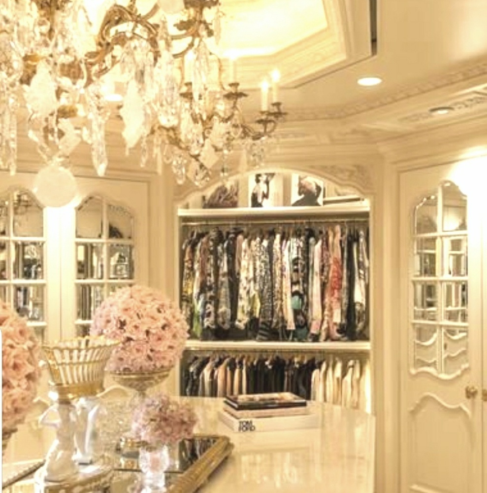 Beautiful closets oh so lovely!